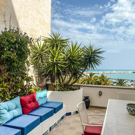 Terrazza Diomede- Manfredi Homes & Villas Manfredonia Exterior photo